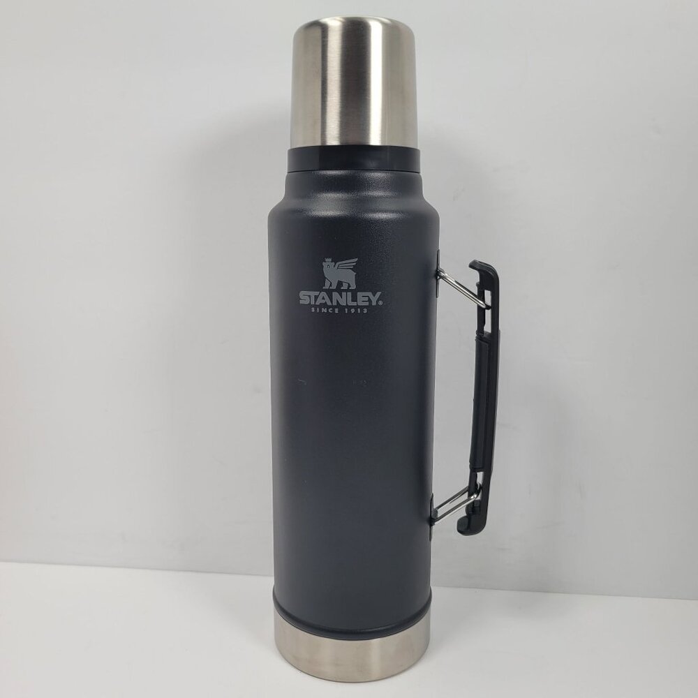 Stanley Classic Vacuum Insulated Thermos Bottle 1.4L Stainless Steel NEW
